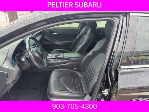 Used 2019 Toyota Avalon Touring w/ Advanced Safety Package FWD image 9