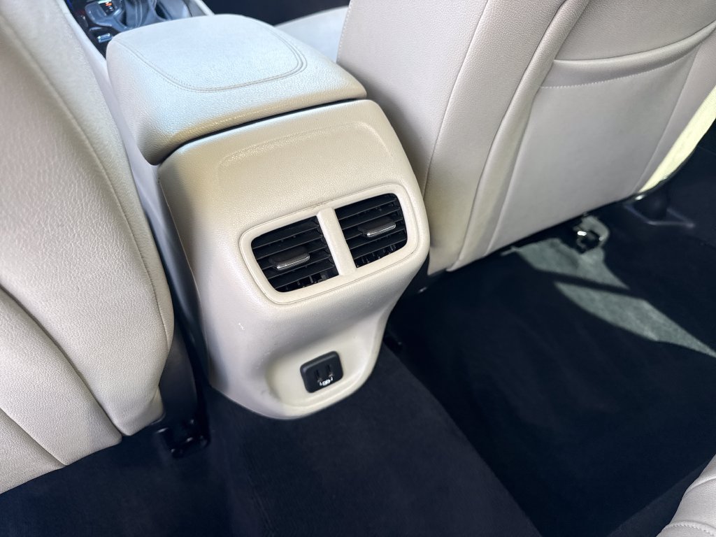 Used 2019 Buick Regal Essence w/ Driver Confidence Package I AWD/4WD image 19