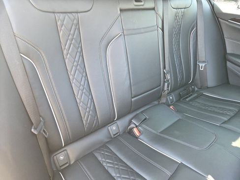 Used 2018 BMW M550i xDrive image 35