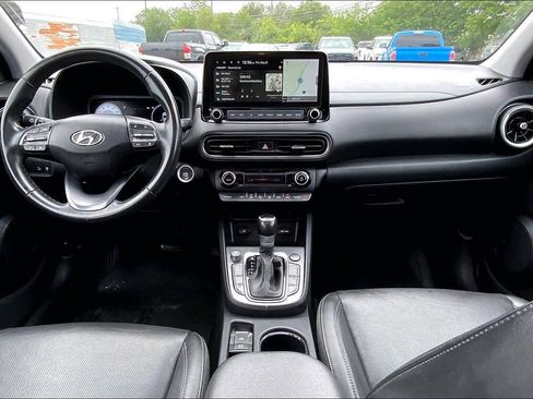 Used 2022 Hyundai Kona Limited FWD image 16