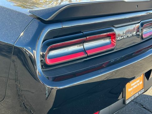 Certified 2023 Dodge Challenger SXT image 18