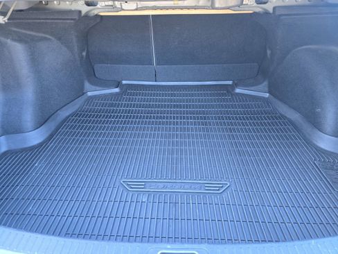 Used 2024 Toyota Corolla LE image 18