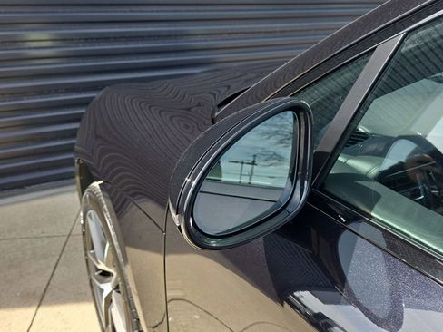 New 2026 Porsche Macan image 28