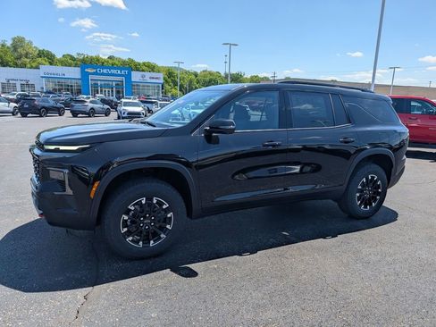 New 2026 Chevrolet Traverse Z71 w/ Driver Confidence Package AWD/4WD image 4