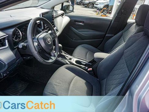 Used 2020 Toyota Corolla LE image 18