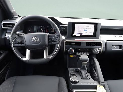 New 2026 Toyota Tacoma SR5 AWD/4WD image 9