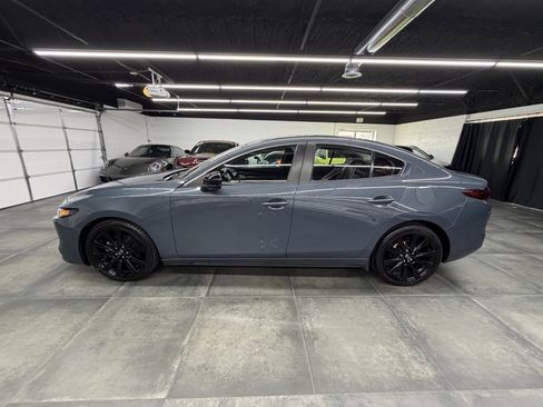 Used 2023 MAZDA MAZDA3 s image 3