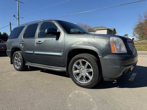 Used 2007 GMC Yukon Denali image 4