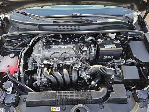 Used 2022 Toyota Corolla LE w/ Carpet Mat Package (TMS) image 27