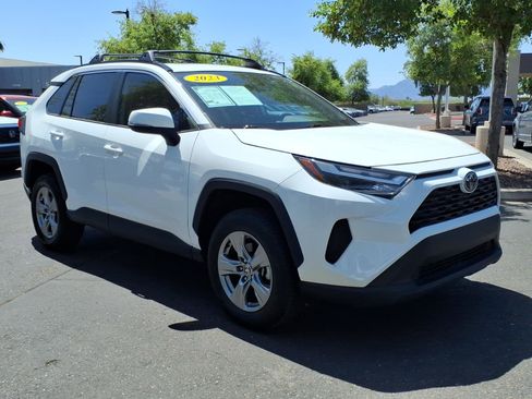 Used 2023 Toyota RAV4 XLE w/ Convenience Package FWD image 7