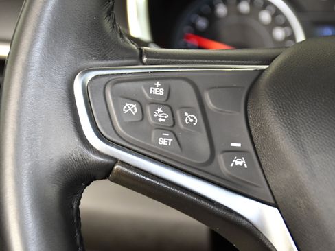 Used 2021 Chevrolet Equinox LT AWD/4WD image 21
