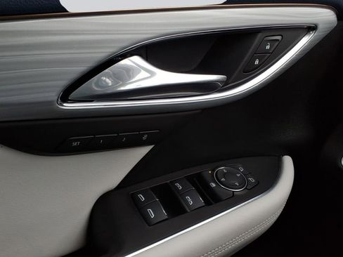 New 2026 Buick Envision Avenir AWD/4WD image 14