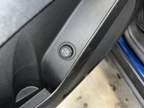 Certified 2022 Chevrolet Equinox LT image 9