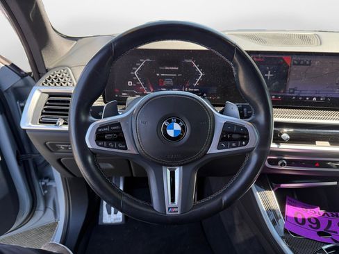 Used 2024 BMW X5 M60i image 10