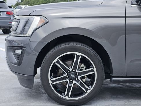 Used 2019 Ford Expedition Max Limited w/ Equipment Group 303A AWD/4WD image 12