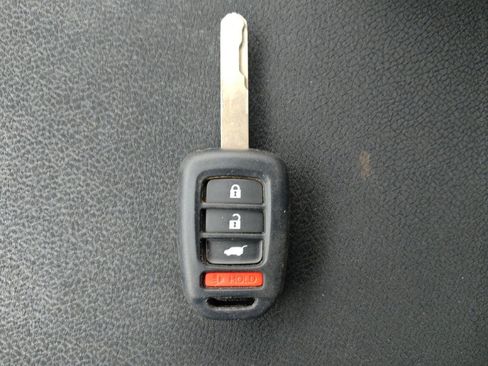 Used 2021 Honda CR-V LX image 32