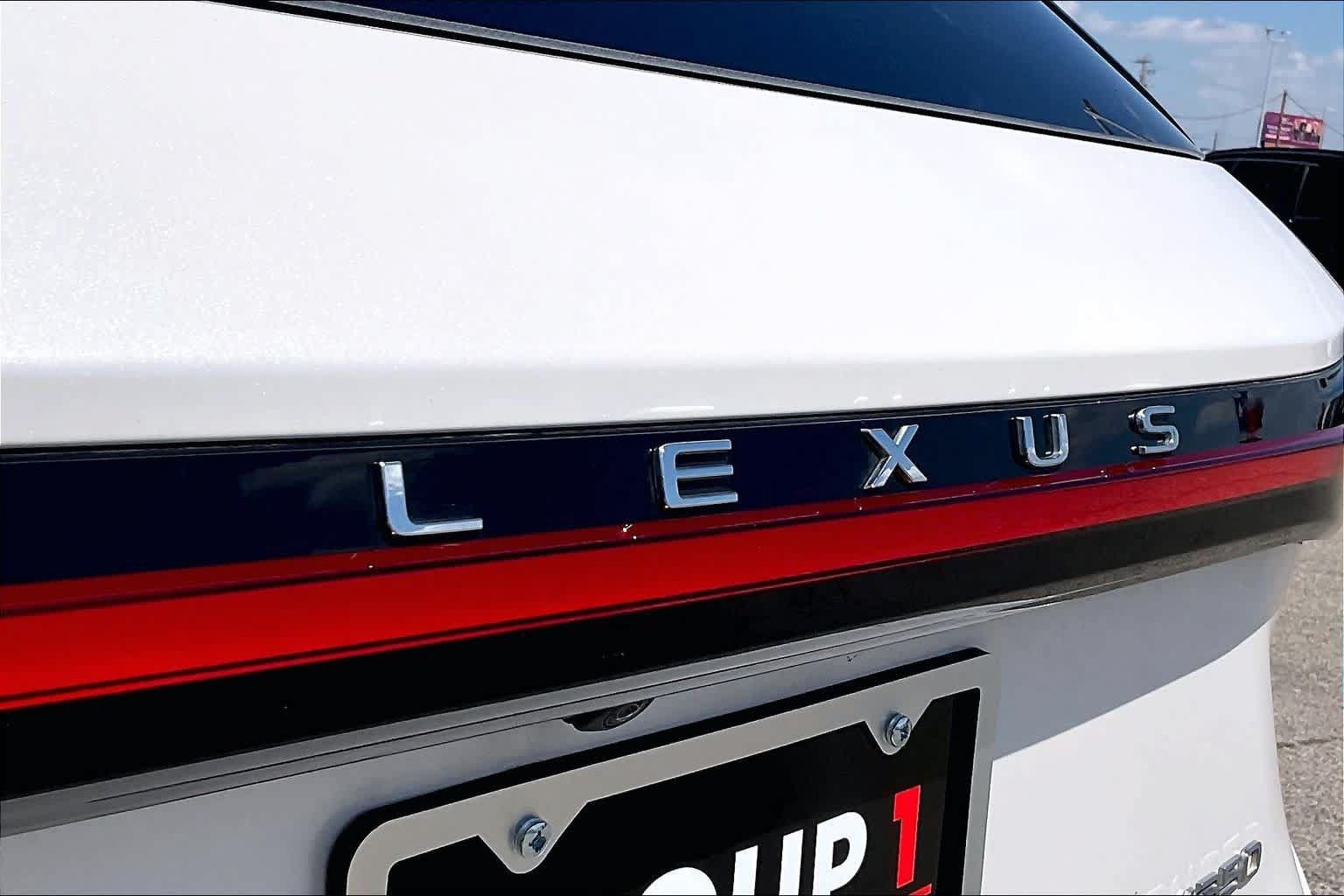 Used 2023 Lexus RX 350 Premium w/ Accessory Package (A2) FWD image 31