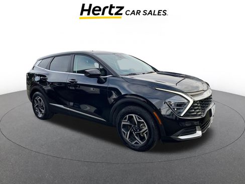 Used 2024 Kia Sportage LX image 1