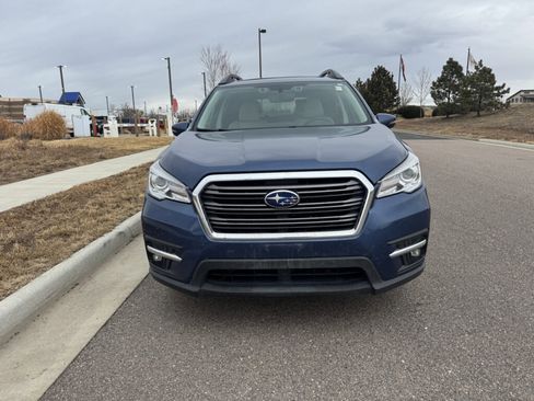 Used 2019 Subaru Ascent Limited image 5