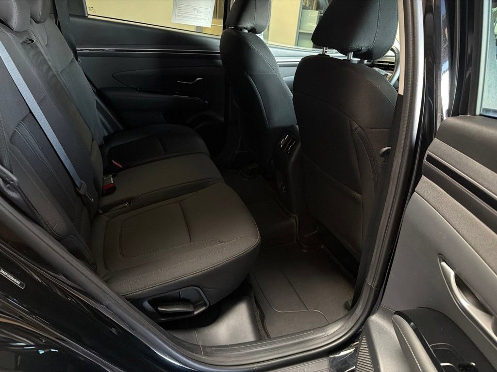 Used 2022 Hyundai Tucson SEL w/ Convenience Package FWD image 11