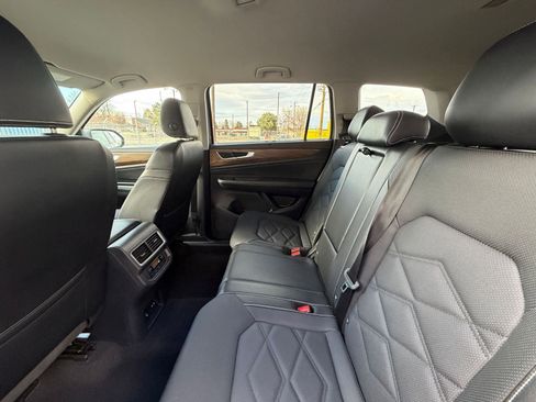 Used 2024 Volkswagen Atlas SE image 24