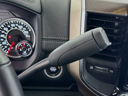 Used 2024 RAM 2500 Laramie w/ Safety Group image 24