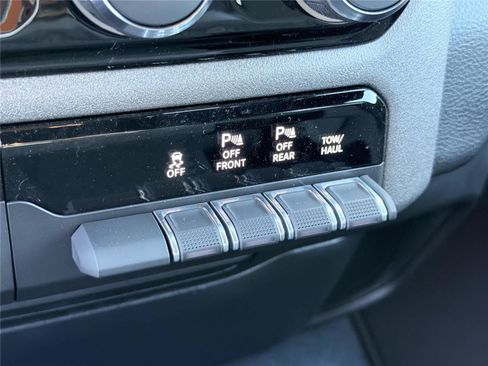 New 2026 RAM 1500 Express RWD image 29
