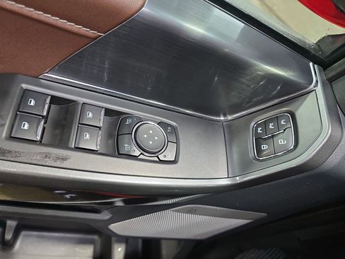 Used 2023 Ford F150 Lariat w/ Equipment Group 502A High image 29