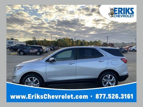 Used 2021 Chevrolet Equinox LT image 1