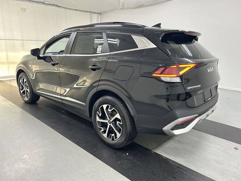 Used 2023 Kia Sportage EX w/ EX Premium Package AWD/4WD image 7