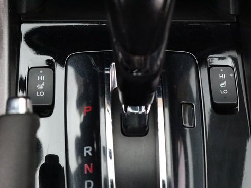 Used 2016 Honda Accord EX-L image 32