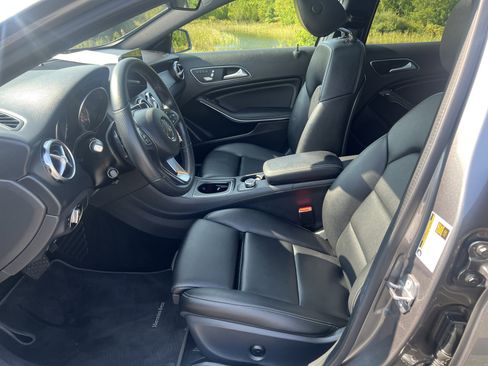 Used 2020 Mercedes-Benz GLA 250 4MATIC image 14