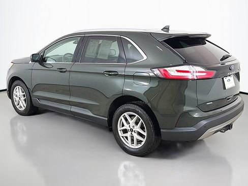 Used 2024 Ford Edge SEL w/ Convenience Package image 7