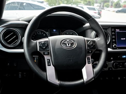 Used 2023 Toyota Tacoma Limited AWD/4WD image 6
