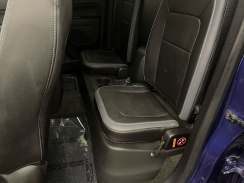 Used 2017 Chevrolet Colorado Z71 image 16