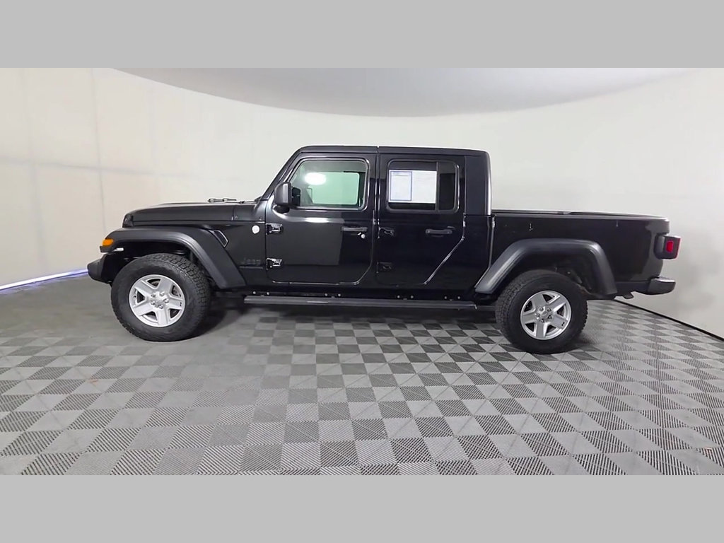 Used 2020 Jeep Gladiator Sport w/ Quick Order Package 24S AWD/4WD image 46