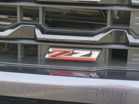 Used 2022 Chevrolet Silverado 1500 LT Trail Boss w/ Protection Package image 7