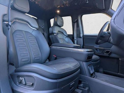 Used 2023 Rivian R1T Adventure image 23