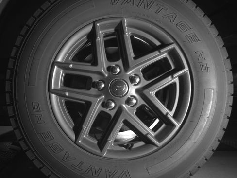 Used 2025 Jeep Wrangler Unlimited Sport AWD/4WD image 14
