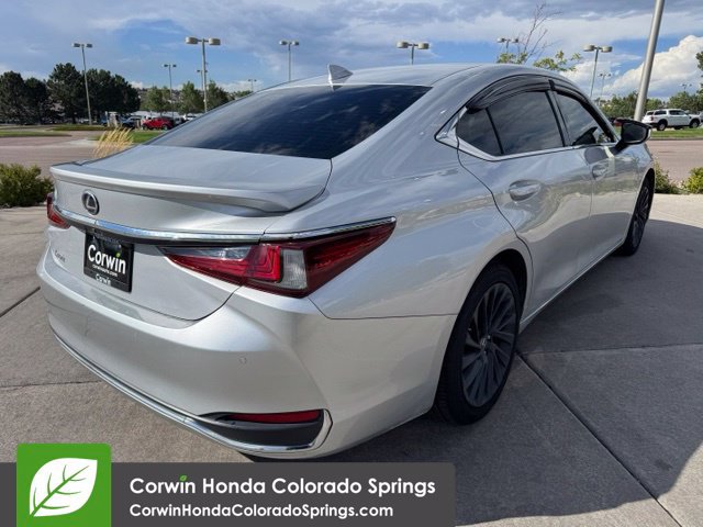 Used 2019 Lexus ES 300h FWD image 10