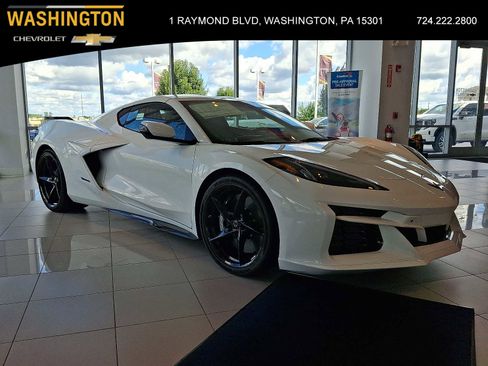 New 2025 Chevrolet Corvette E-Ray image 1