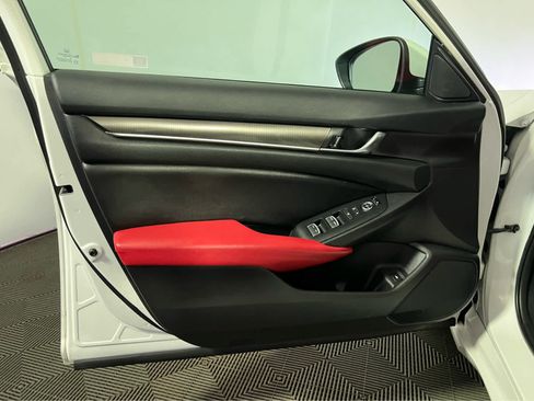 Used 2019 Honda Accord Sport image 21