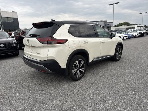 Certified 2023 Nissan Rogue SL w/ SL Premium Package AWD/4WD image 2