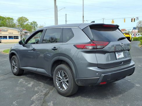 Used 2024 Nissan Rogue S AWD/4WD image 7