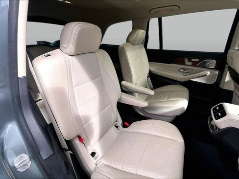 Used 2020 Mercedes-Benz GLS 450 4MATIC image 19