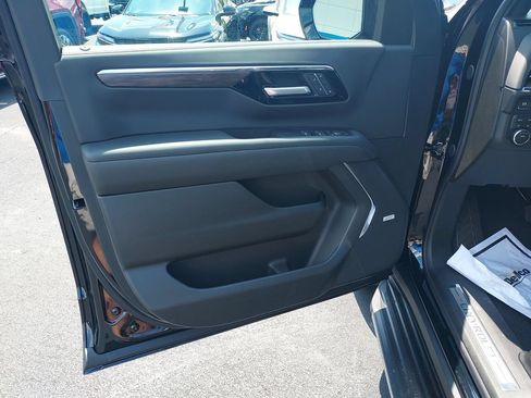 New 2026 Chevrolet Tahoe LT w/ Comfort Package AWD/4WD image 12