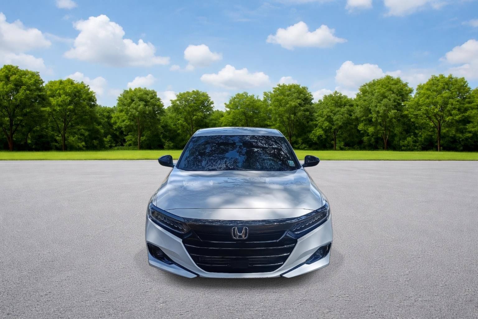 Used 2022 Honda Accord Sport image 2