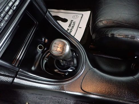 Used 1994 Ford Mustang GT image 2