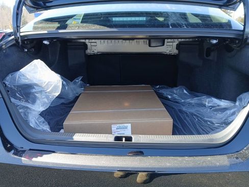 New 2026 Toyota Camry SE image 10