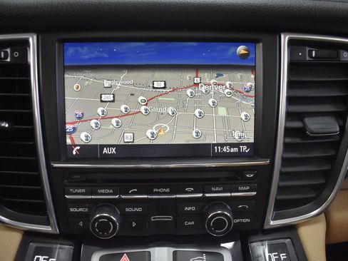 Used 2015 Porsche Panamera 4 w/ Premium Package Plus image 20